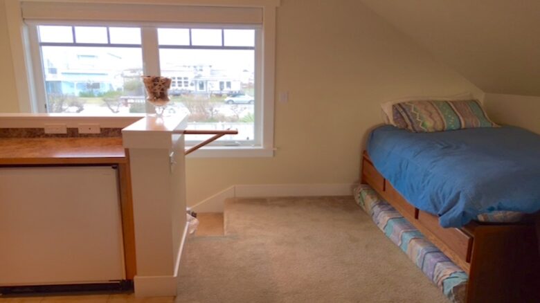 Whidbey Island Waterfront Paradise - Greenbank, Washington