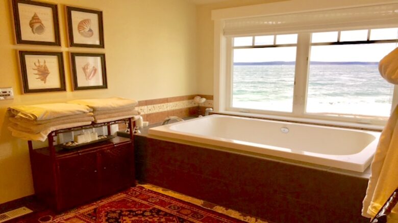 Whidbey Island Waterfront Paradise - Greenbank, Washington