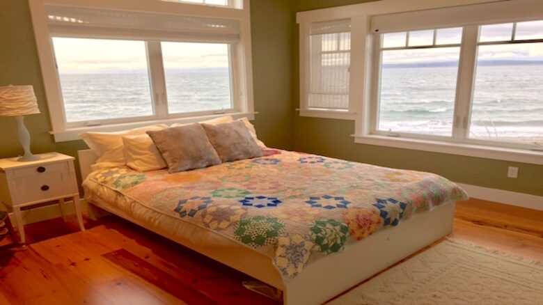 Whidbey Island Waterfront Paradise - Greenbank, Washington