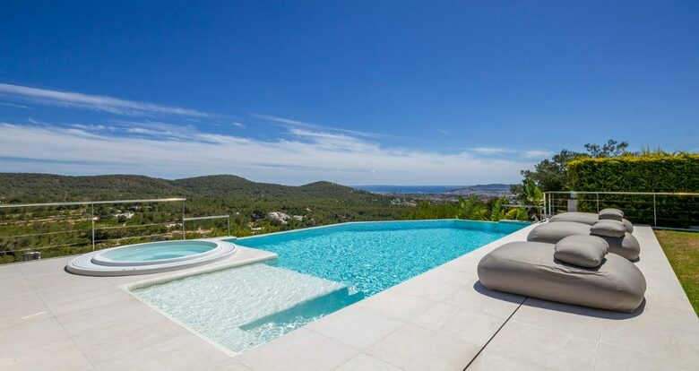 Can Panda (R) - Ibiza, Spain