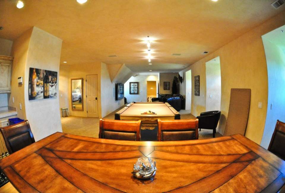 Davancy Chateau - Plymouth, California