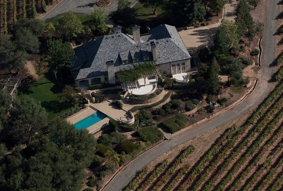 Davancy Chateau - Plymouth, California