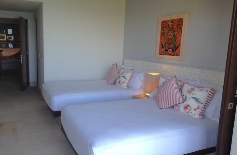 Playa Quieta - Ixtapa, Mexico