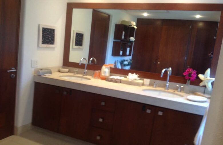 Playa Quieta - Ixtapa, Mexico