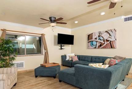 Oceanside Oasis - Oceanside, California