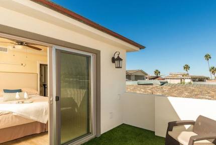 Oceanside Oasis - Oceanside, California