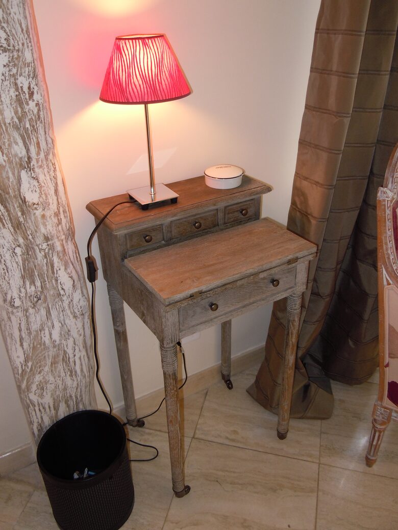 Rue de Seine - Paris, France