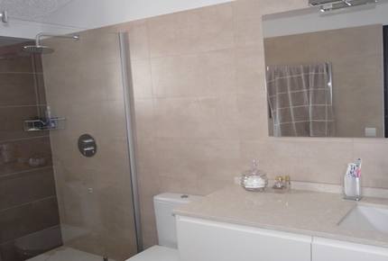 Beachfront villa in Estepona - Estepona, Spain