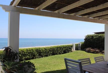 Beachfront villa in Estepona - Estepona, Spain