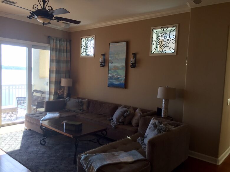 Orlando Lakefront Luxury near Universal and Disney - Orlando, Florida