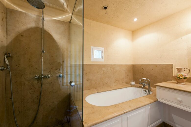 A Suite at Chateau Alizes - Sourzac, France