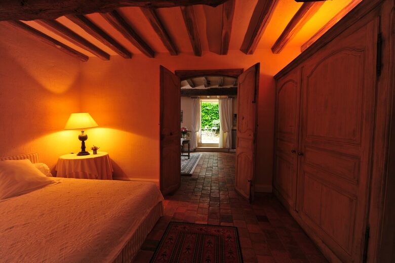 5 NIGHT STAY at Chateau Alizes - Sourzac, France