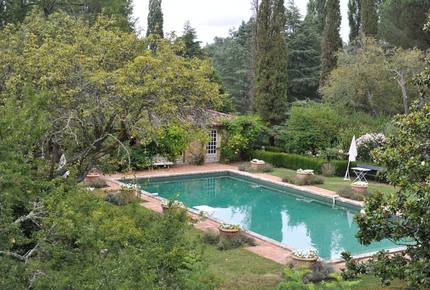 A Suite at Chateau Alizes - Sourzac, France