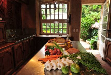 5 NIGHT STAY at Chateau Alizes - Sourzac, France