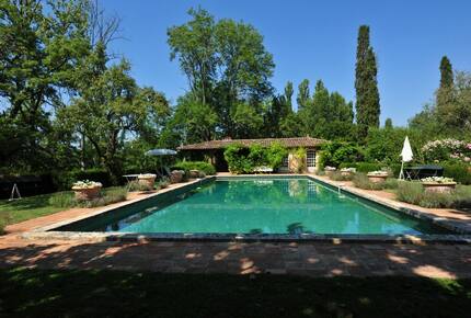 A Suite at Chateau Alizes - Sourzac, France