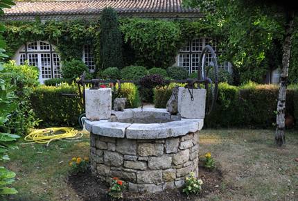 A Suite at Chateau Alizes - Sourzac, France