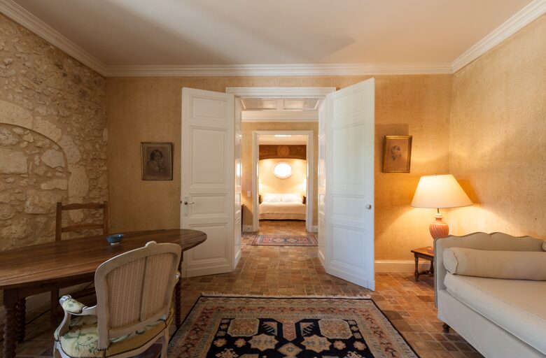A Suite at Chateau Alizes - Sourzac, France