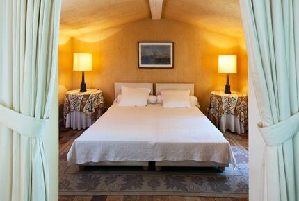 5 NIGHT STAY at Chateau Alizes - Sourzac, France