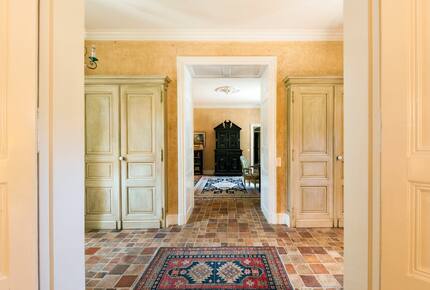 A Suite at Chateau Alizes - Sourzac, France