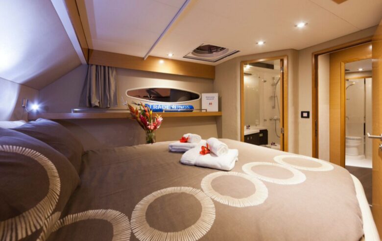 TradeWinds 59β 5-Cabin Crewed Catamaran Luxury Class β Guadeloupe Sailing Vacation - Guadeloupe, Guadeloupe