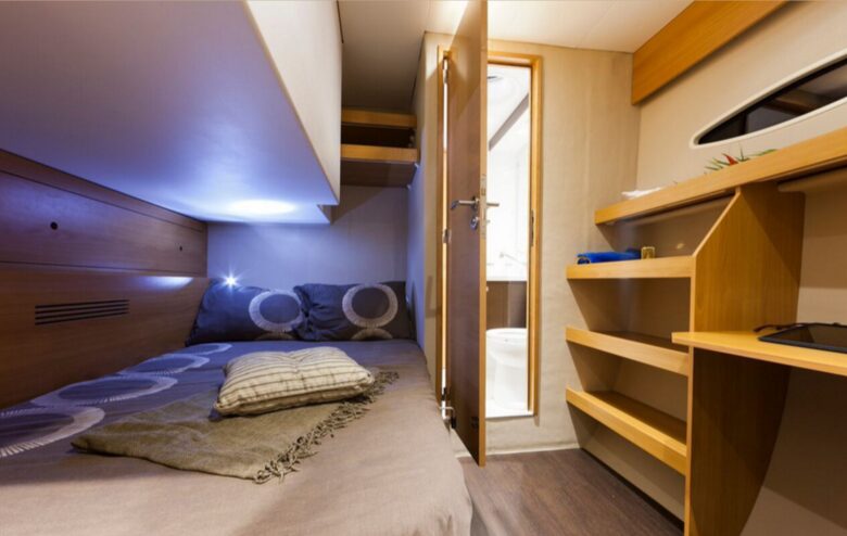 TradeWinds 59β 5-Cabin Crewed Catamaran Luxury Class β Guadeloupe Sailing Vacation - Guadeloupe, Guadeloupe