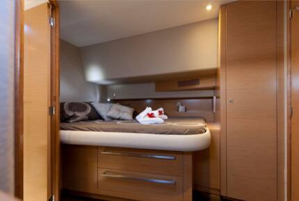 TradeWinds 59β 5-Cabin Crewed Catamaran Luxury Class β Guadeloupe Sailing Vacation - Guadeloupe, Guadeloupe