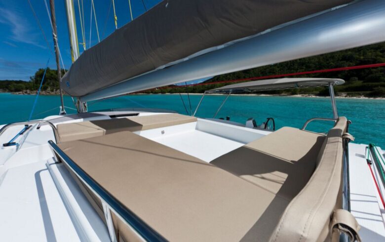 TradeWinds 59β 5-Cabin Crewed Catamaran Luxury Class β Guadeloupe Sailing Vacation - Guadeloupe, Guadeloupe