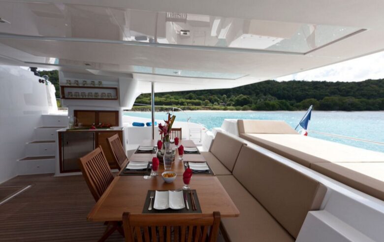 TradeWinds 59β 5-Cabin Crewed Catamaran Luxury Class β Guadeloupe Sailing Vacation - Guadeloupe, Guadeloupe