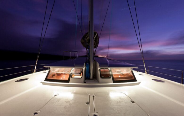 TradeWinds 59β 5-Cabin Crewed Catamaran Luxury Class β Guadeloupe Sailing Vacation - Guadeloupe, Guadeloupe