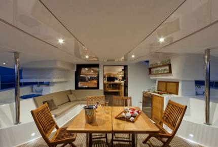 TradeWinds 59β 5-Cabin Crewed Catamaran Luxury Class β Guadeloupe Sailing Vacation - Guadeloupe, Guadeloupe