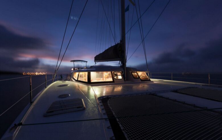 TradeWinds 59β 5-Cabin Crewed Catamaran Luxury Class β Guadeloupe Sailing Vacation - Guadeloupe, Guadeloupe