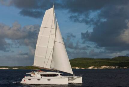 TradeWinds 59β 5-Cabin Crewed Catamaran Luxury Class β Guadeloupe Sailing Vacation - Guadeloupe, Guadeloupe