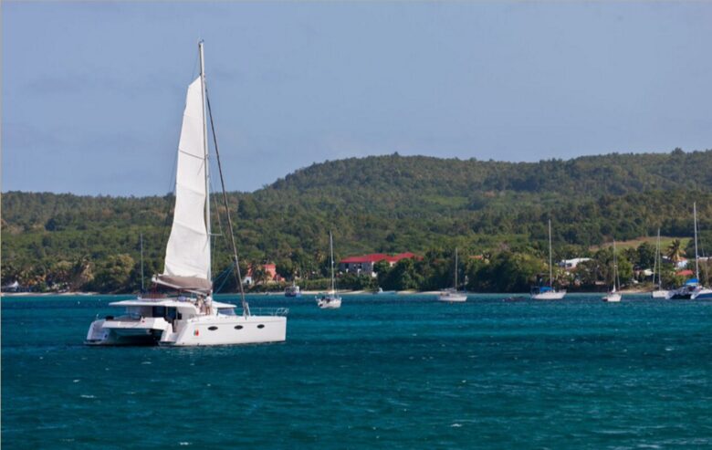 TradeWinds 59β 5-Cabin Crewed Catamaran Luxury Class β Guadeloupe Sailing Vacation - Guadeloupe, Guadeloupe
