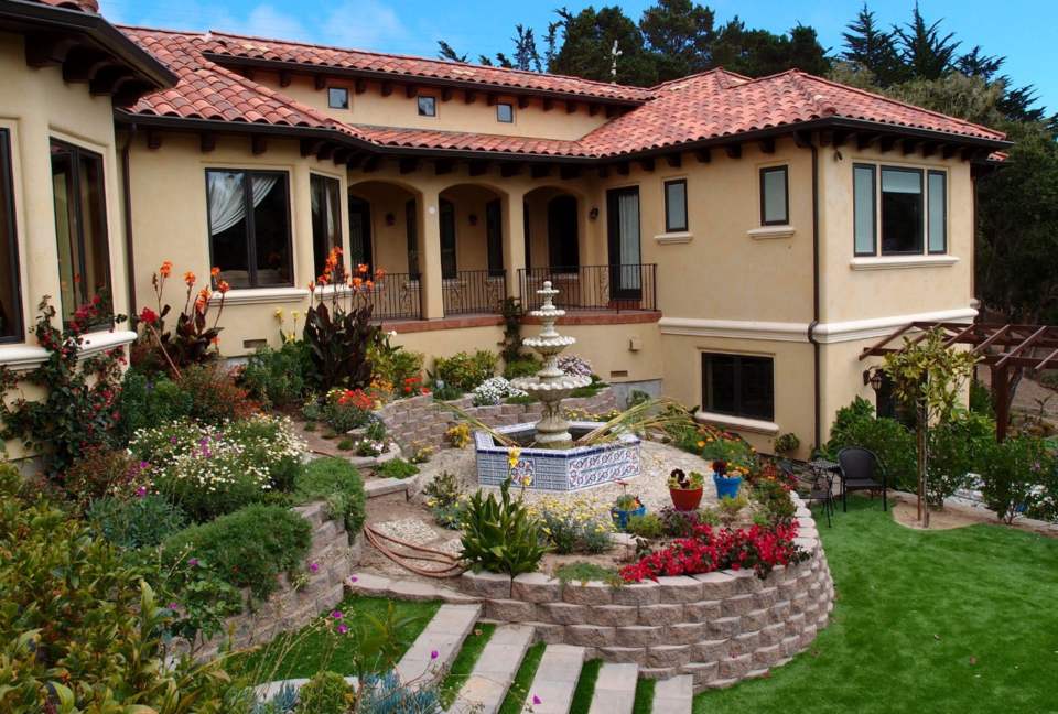 Majestic Monterey Estate - Monterey, California