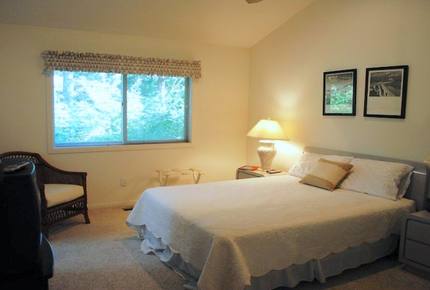 Kola Grounds - Southampton, New York