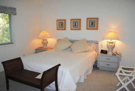 Kola Grounds - Southampton, New York