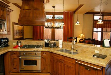 Hyatt Grand Aspen - 3 Bedroom Luxury Residence - Aspen, Colorado