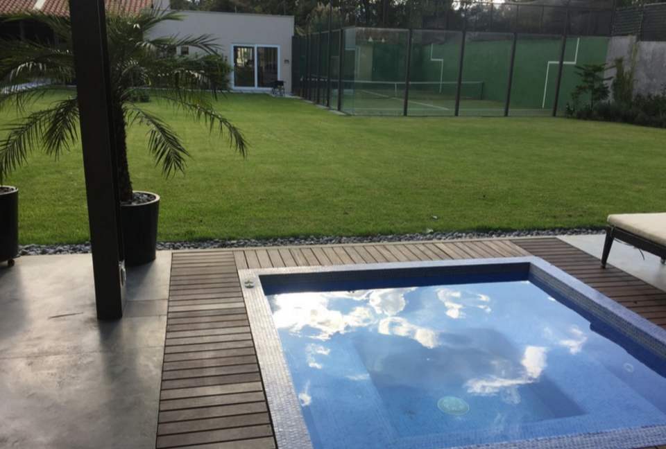 Avandaro Modern Charmer - Avandaro, Mexico