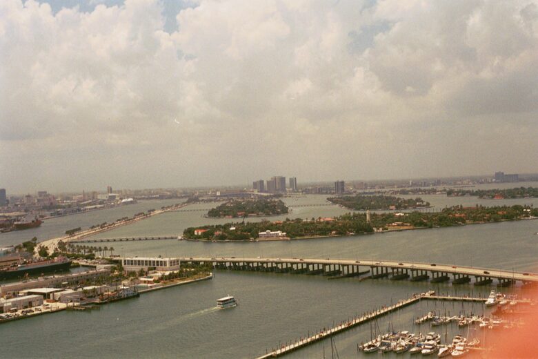 Miami Beach Yacht Club Penthouse - Miami Beach, Florida