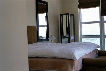 Miami Beach Yacht Club Penthouse - Miami Beach, Florida