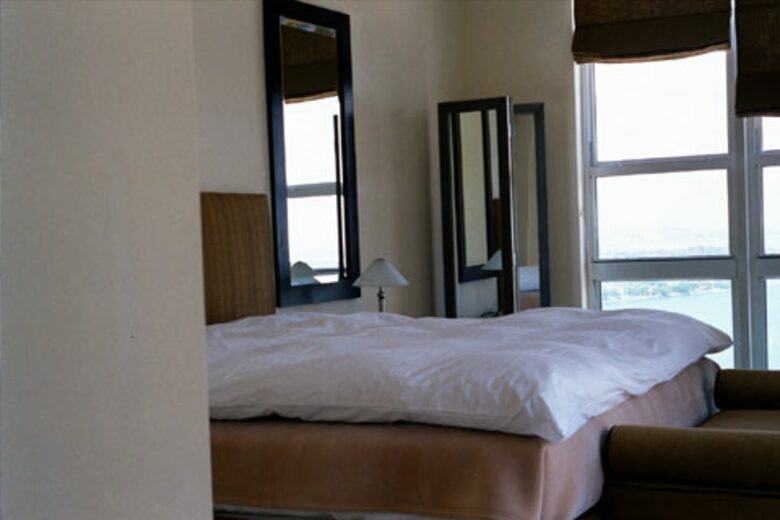 Miami Beach Yacht Club Penthouse - Miami Beach, Florida