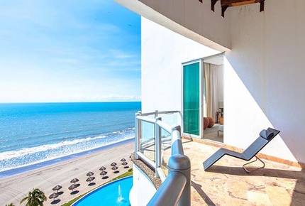 Alma Colectiva - Bahia de Banderas, Mexico