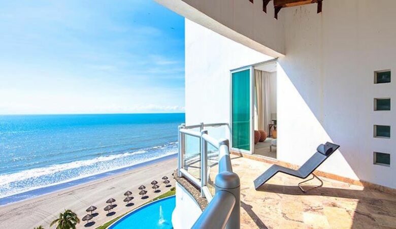 Alma Colectiva - Bahia de Banderas, Mexico