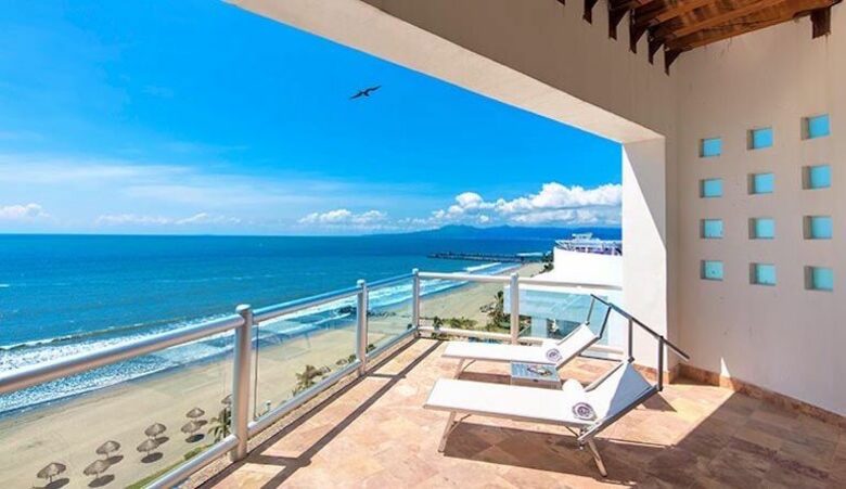 Alma Colectiva - Bahia de Banderas, Mexico