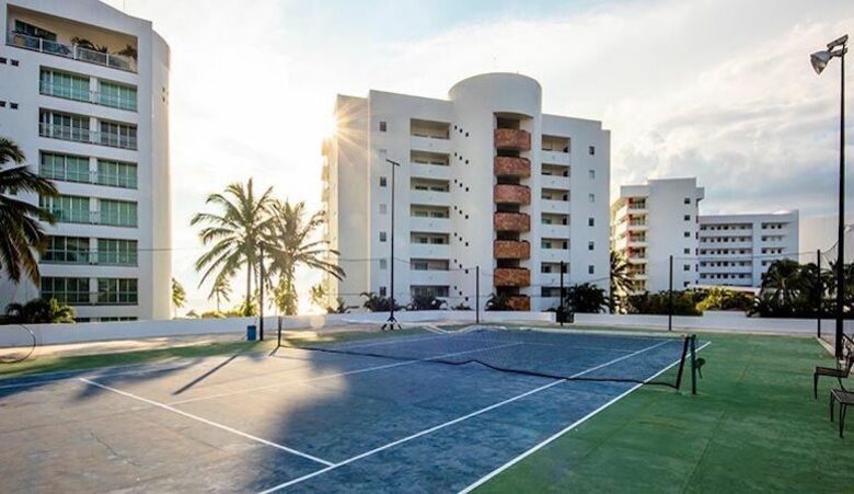 Alma Colectiva - Bahia de Banderas, Mexico