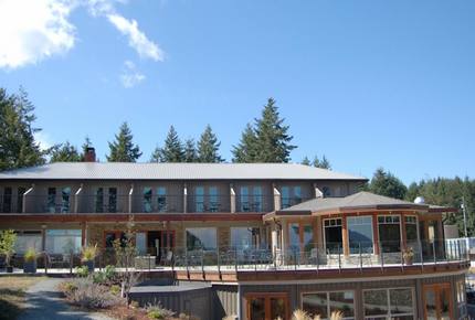 Mayne Island Luxury Cottage - Mayne Island, Canada