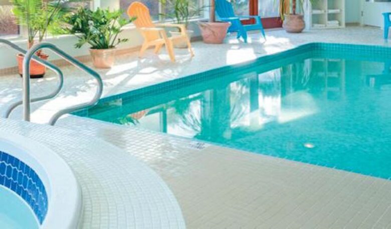 Mayne Island Luxury Cottage - Mayne Island, Canada