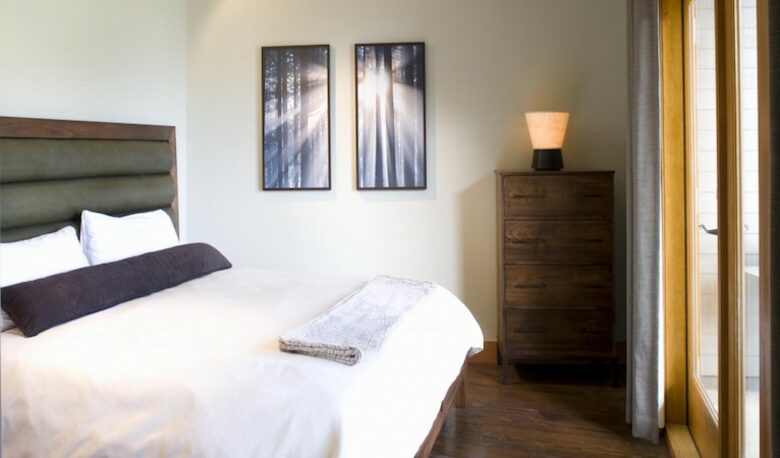 Mayne Island Luxury Cottage - Mayne Island, Canada