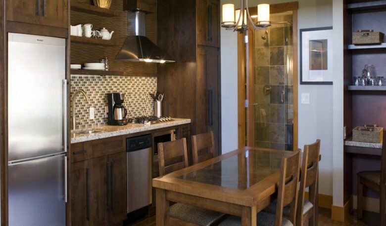 Mayne Island Luxury Cottage - Mayne Island, Canada