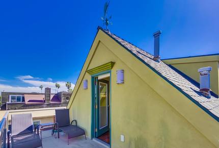 San Diego Beach House - San Diego, California